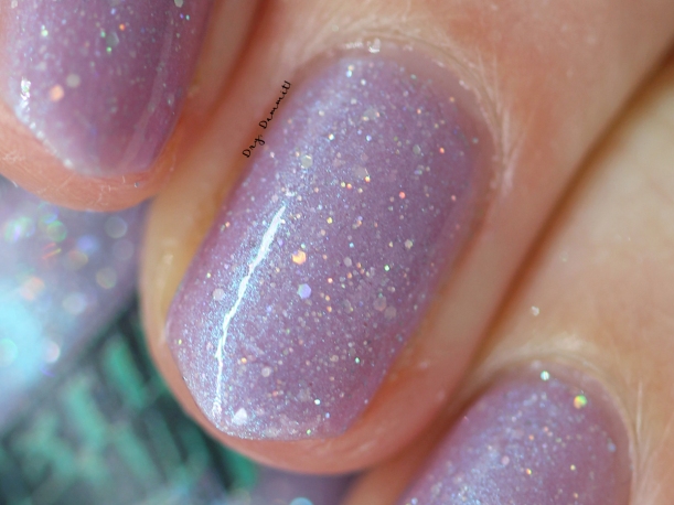 Bettie Pain Polish Dreams swatched by Dry, Dammit!